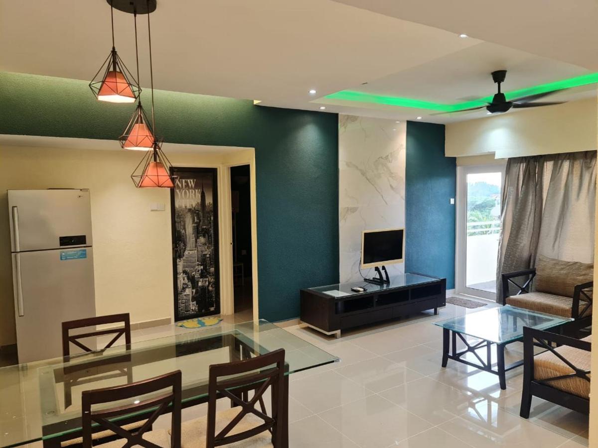 Sri Sayang Home Stay George Town Exterior foto